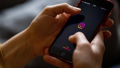 Wer von Instagram eine Rücksetz-Mail erhalten, diese aber nicht selbst angefordert hat, sollte sicherheitshalber das Passwort ändern. (Foto: Fabian Sommer/dpa/dpa-tmn)