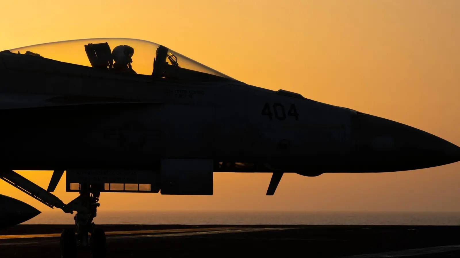 US-Militär meldet Angriffe im Iran. (Archivbild) (Foto: Bernat Armangue/AP/dpa)