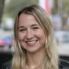 Meine Zeitung ist für mich ein Ort, an dem Stimmen gehört, Menschen sichtbar und Geschichten wahrgenommen werden. Denn eine lokale Zeitung ist für mich weit mehr als ein Arbeitsplatz – sie verbindet Menschen, schafft Nähe und gibt unserer Heimat eine Stimme.
