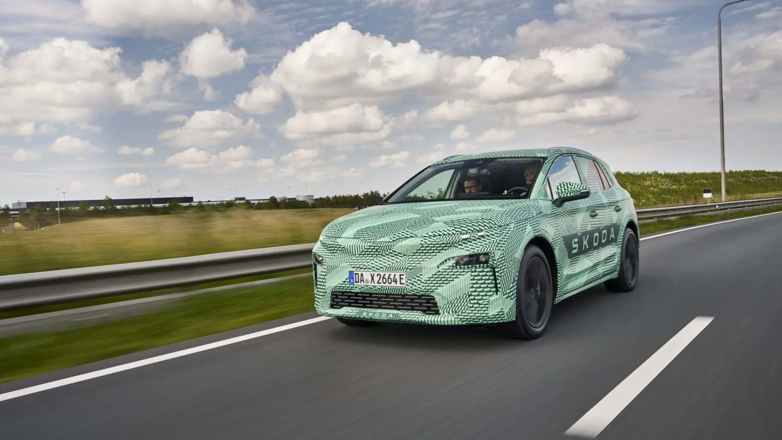 Der Skoda Elroq: Skodas neues Elektro-SUV startet Anfang nächsten Jahres und bietet Platz für fünf Personen und 470 Liter Gepäck. (Foto: Škoda Auto/dpa-tmn)