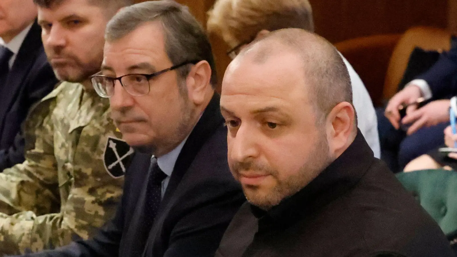 Die USA und die Ukraine beraten weiter über Eckpunkte eines Friedensplans. (Archivbild) (Foto: Terry Renna/AP/dpa)