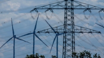 Die kritische Infrastruktur soll widerstandsfähiger werden. Angreifer sollen es nicht mehr so leicht haben. (Symbolbild) (Foto: Jens Büttner/dpa)