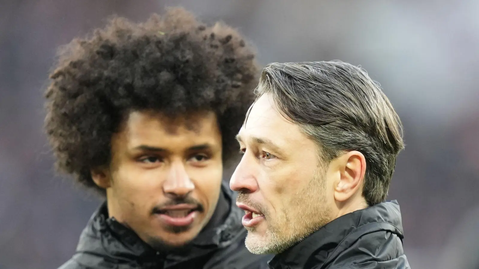 Karim Adeyemi (l) profitiert vom neuen Dortmunder Trainer Niko Kovac. (Foto: Marcus Brandt/dpa)