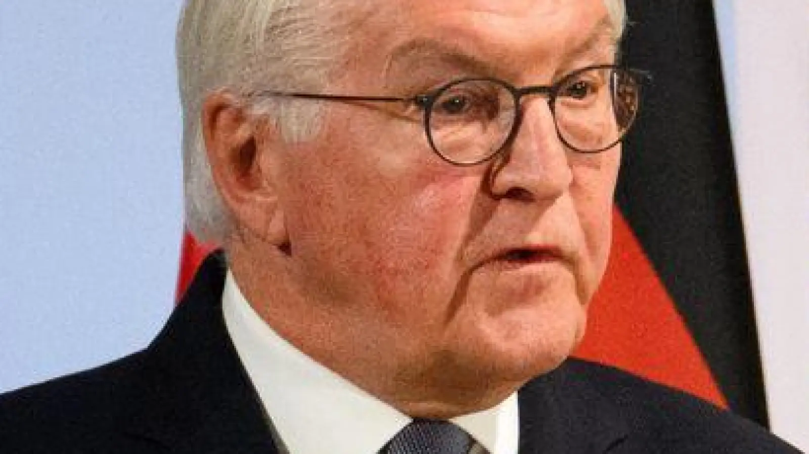 Steinmeier sprach bei der Jubiläumsveranstaltung zu 75 Jahren Wiedergründung des Auswärtigen Amts (Foto: Bernd von Jutrczenka/dpa)