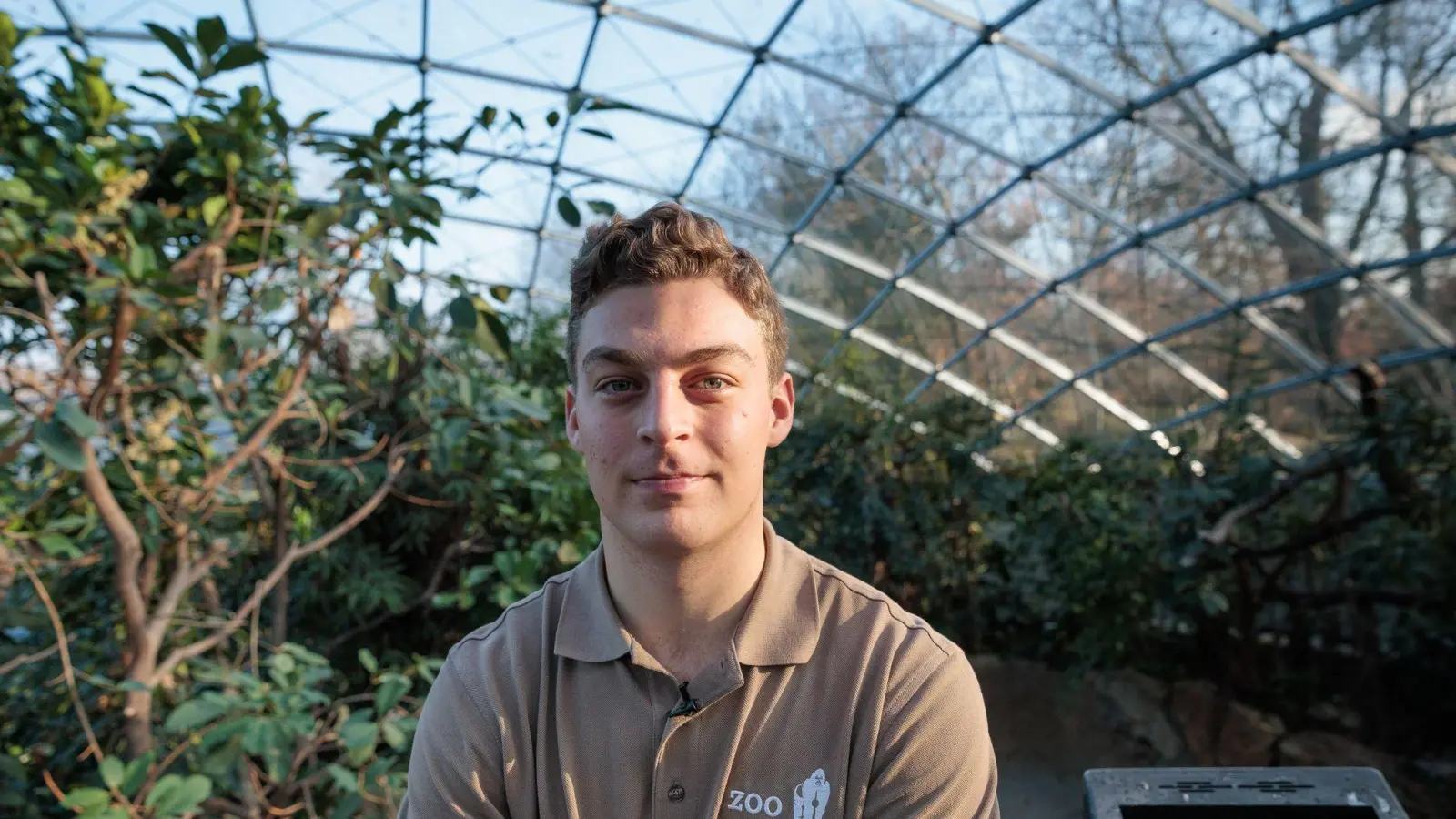 Nikolas Algenstaedt ist für seinen neuen Job extra von Hamburg nach Berlin gezogen. (Foto: Carsten Koall/dpa)