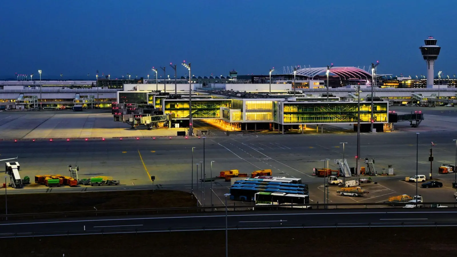 Kann fortan eine Milliarde Passagiere zählen: Der Flughafen München (Foto: Malin Wunderlich/dpa)