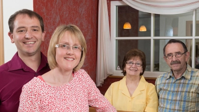 Familie Schmidt führt den Gasthof mit viel Herzblut. (Foto: Gasthaus zum Stern)