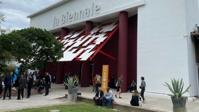 Wenige Tage vor Beginn hat die Kunstbiennale in Venedig keine Jury mehr. (Archivbild) (Foto: Robert Messer/dpa)
