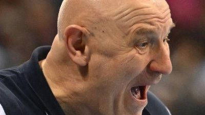 THC-Trainer Herbert Müller macht der HB Ludwigsburg schwere Vorwürfe.  (Foto: Marijan Murat/dpa)