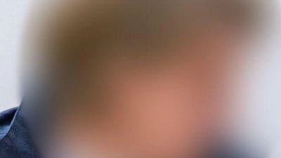 Vor dem Landgericht Landshut geht der Prozess gegen einen Mann zu Ende, der laut Anklage eine Pizzabotin zu erstechen versucht hat. (Archivbild) (Foto: Armin Weigel/dpa)