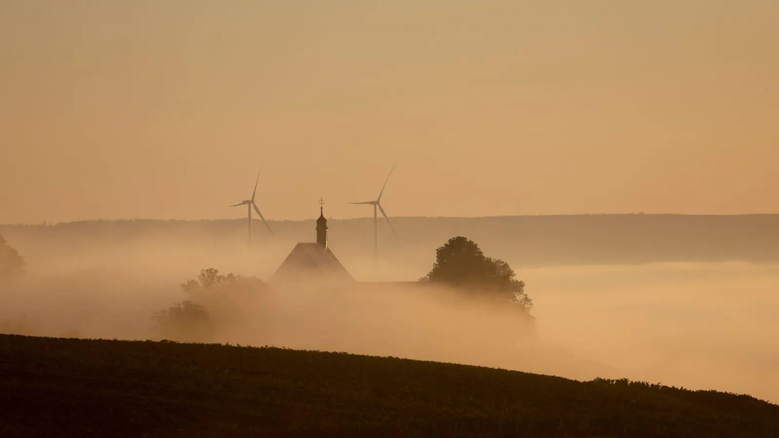 Der Herbst naht.  (Foto: Karl-Josef Hildenbrand/dpa)
