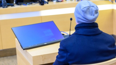 Der Angeklagte sieht sich als unschuldig. (Foto: Fotokerschi.At/Werner Kerschbaum/APA/dpa)