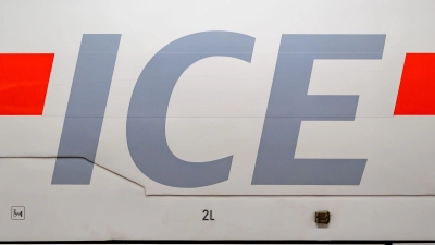 ICE können den wichtigen Gleisabschnitt bei Bamberg wieder befahren. (Symbolbild) (Foto: Patrick Pleul/dpa)