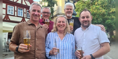 Die Platzbürgermeister freuen sich auf die Vorkirchweihen (von links): Ottmar Stender, Norbert Eichhorn, Sabine Detsch, Uwe Kirchberger und Bernt Andrae. (Foto: Anna Franck)
