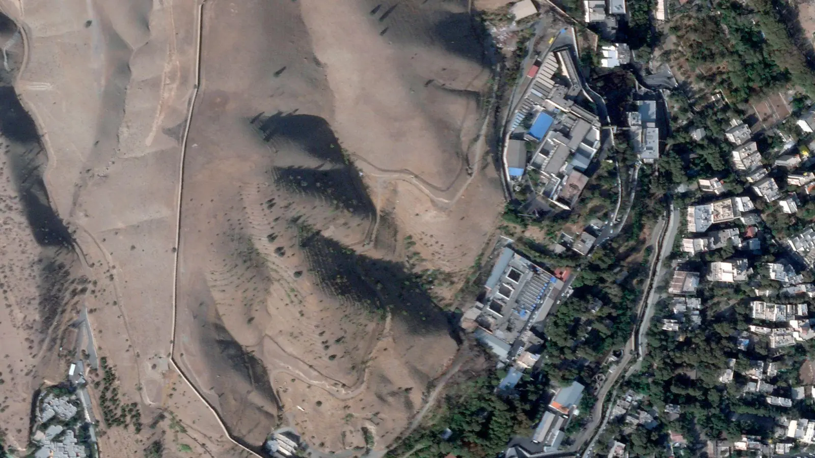 Ein älteres Satellitenfoto zeigt das Gefängnis. (Archivbild) (Foto: Uncredited/Planet Labs PBC/AP/dpa)