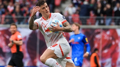 Leipzigs Spieler Benjamin Sesko hat sich wohl für einen Transfer zu Manchester United entschieden. (Foto: Jan Woitas/dpa)