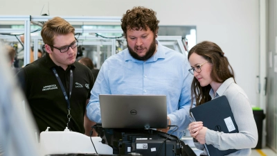 Ein Praktikum kann in vielerlei Hinsicht sinnvoll sein. Es ist die perfekte Möglichkeit, um Erfahrungen zu sammeln und wichtige Kontakte zu knüpfen. (Foto: Pexels)