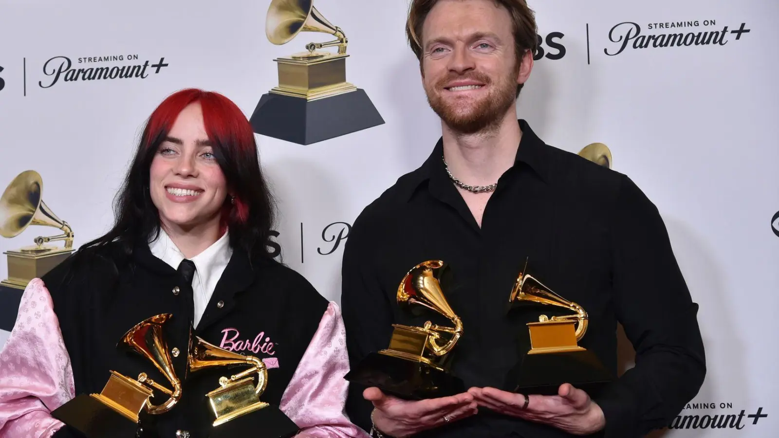 Billie Eilish und ihr Bruder Finneas haben gemeinsam schon viele Preise gewonnen. Im Blickpunkt steht aber eher die Sängerin. (Archivfoto) (Foto: Richard Shotwell/AP/dpa)