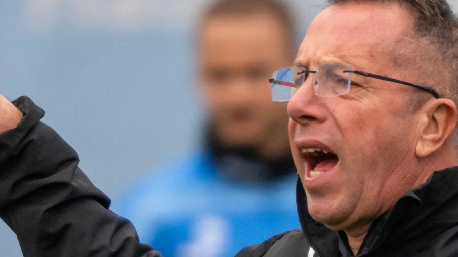 1860-München-Trainer Markus Kauczinski beim Training. (Archivfoto) (Foto: Peter Kneffel/dpa)