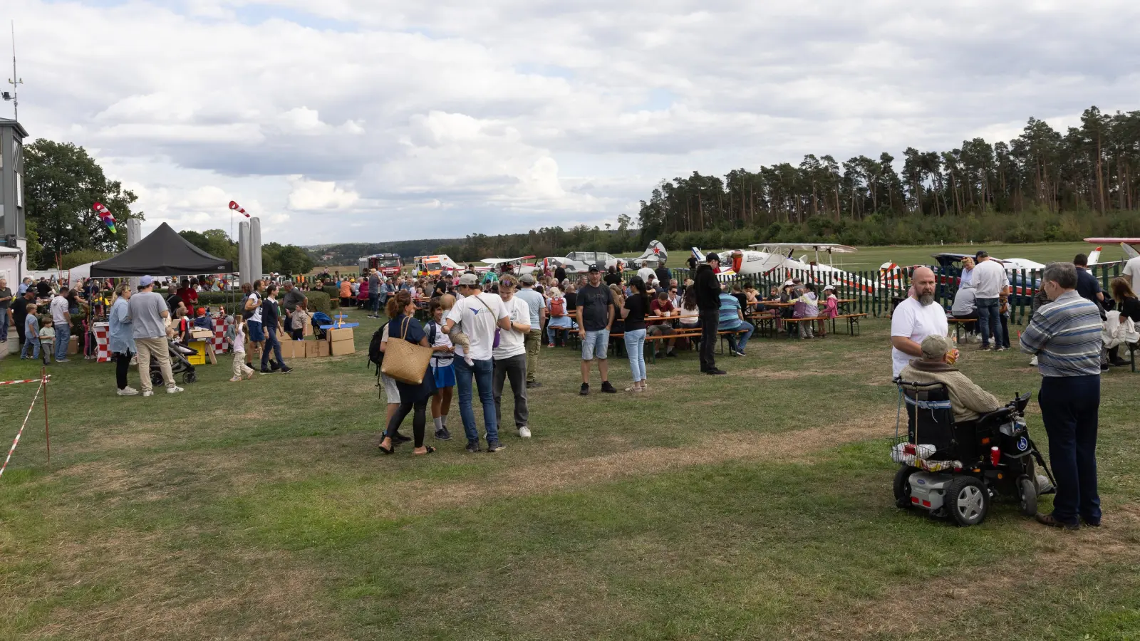 Gut besucht: Von klein bis groß begeisterte das Flieger Fest Samstag und Sonntag<br> (Foto: Daniel Christ)