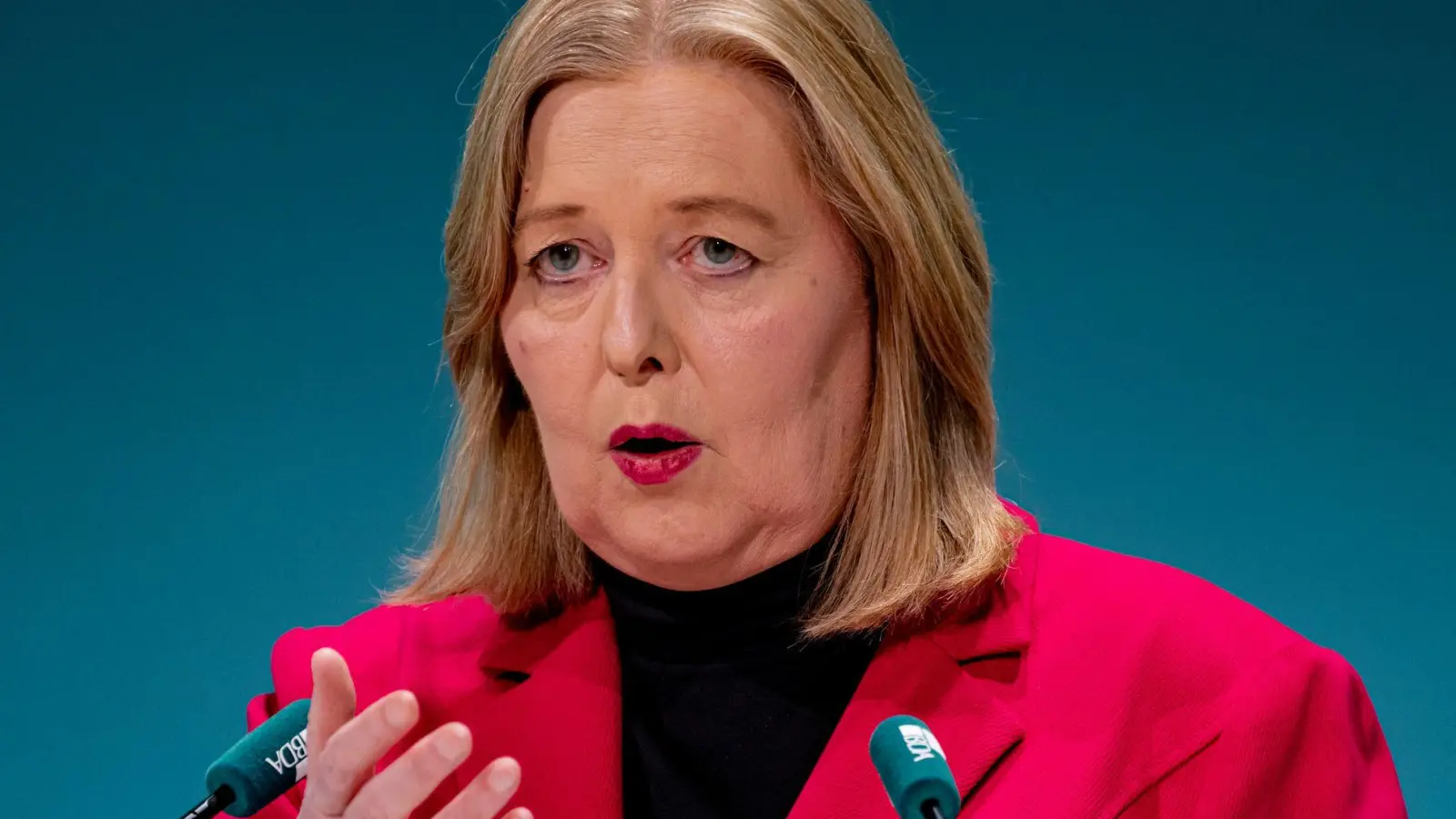 Arbeitsministerin Bärbel Bas (SPD) wirbt für die Rentenpläne. (Foto: Fabian Sommer/dpa)