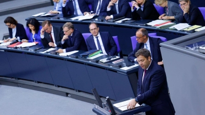 Es ist Klingbeils erster Haushalt als Finanzminister. (Foto: Carsten Koall/dpa)