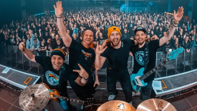 33RPM beim Benefizkonzert im letzten Jahr. 2025 kamen 4000 Euro Spenden zusammen. (Foto: 33RPM)