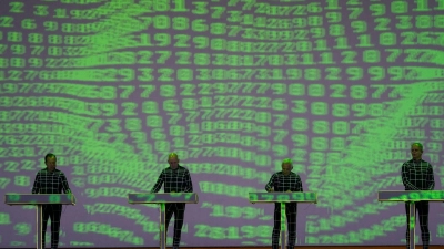 Der Rechtsstreit zwischen den Elektropop-Pionieren von Kraftwerk und Musikproduzent Moses Pelham beschäftigt die Gerichte seit mehr als 20 Jahren. (Archivbild) (Foto: Alberto Pezzali/Invision/AP/dpa)