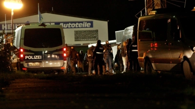 Die Polizei geht den Angaben nach davon aus, dass ein regionaler Ableger der rechtsextremistischen Kleinstpartei III. Weg der Veranstalter war. (Foto: Uncredited/TNN/dpa)