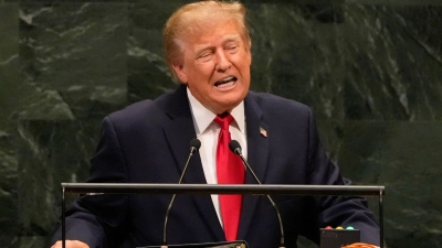 Superintelligenz statt Künstliche Intelligenz: Donald Trump will einen neuen Namen für die Technologie. (Foto: Seth Wenig/AP/dpa)