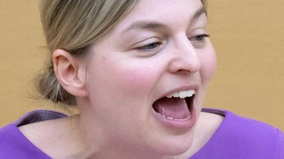 Katharina Schulze selbst dürfte jetzt Ministerpräsidentin werden - sie will dies aber auch unter 40-Jährigen ermöglichen. (Archivbild) (Foto: Sven Hoppe/dpa)