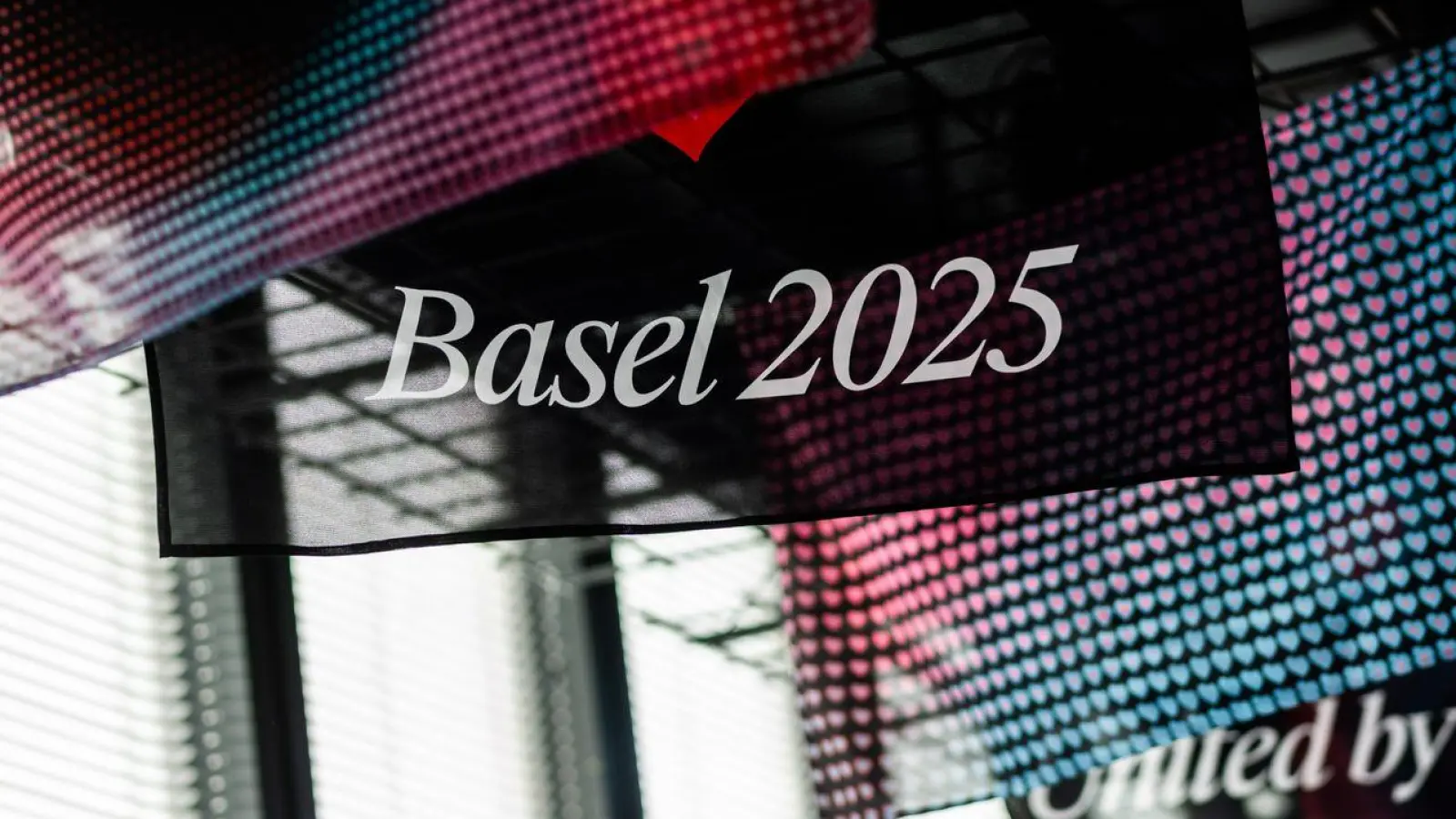 Basel stellt sich auf zehntausende ESC-Besucher ein. (Archivbild) (Foto: Philipp von Ditfurth/dpa)