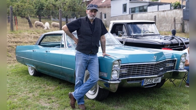 Kay Hartung präsentierte seinen Cadillac Sedan DeVille, Baujahr 1967. (Foto: Daniel Christ)