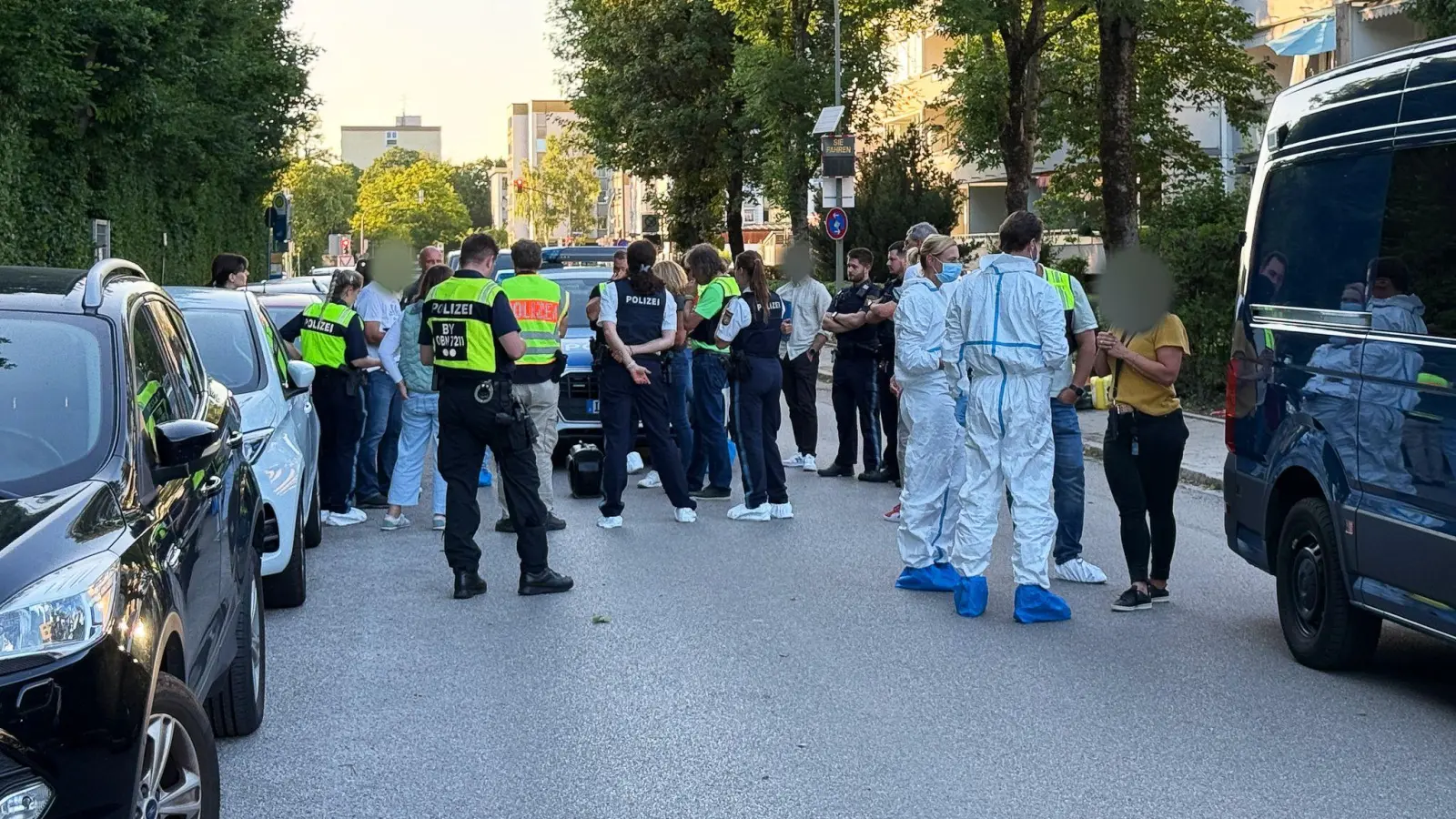Die Polizei sucht nach einem Tötungsdelikt in Neufahrn bei Freising weiter nach einem der Beteiligten. (Archivbild) (Foto: Paul/Vifogra/dpa)