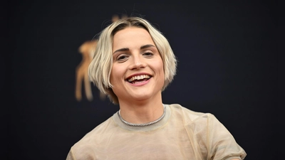 Mala Emde wird in Kalifornien einen Schauspiel-Preis erhalten. (Archivbild) (Foto: Felix Hörhager/dpa)