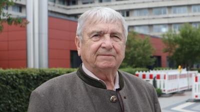 Der Chef des Fördervereins fürs Klinikum Ansbach, Klaus Dieter Breitschwert, sorgt sich um den Gesundheitsstandort. (Foto: Oliver Herbst)