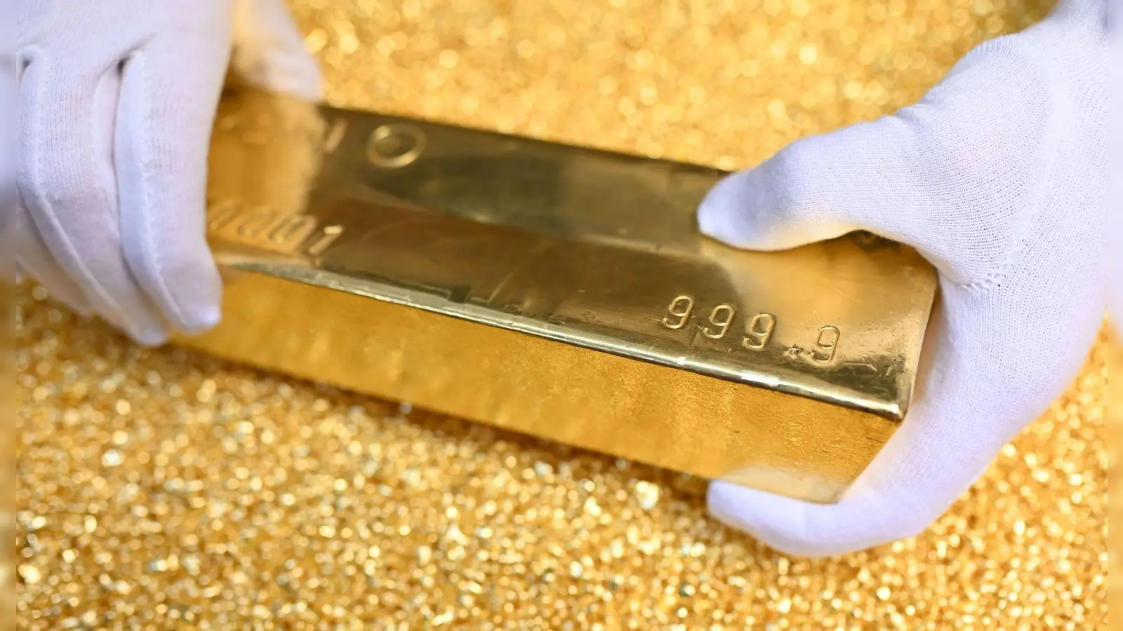 Gold ist unter anderem als Wertanlage beliebt. (Foto: Uli Deck/dpa)