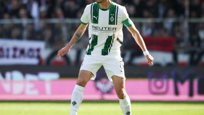 Der frühere Gladbach-Kapitän Julian Weigl wechselt nach Saudi-Arabien. (Archivbild) (Foto: Christian Charisius/dpa)