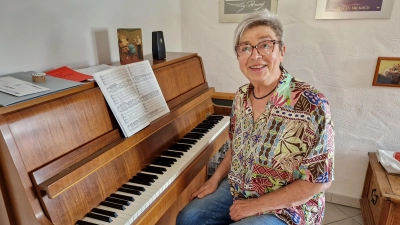 Ulrike Wesche spielt auch selbst gern Klavier. Erlernt hat sie das Instrument schon in ihrer Jugend. (Foto: Andrea Walke)