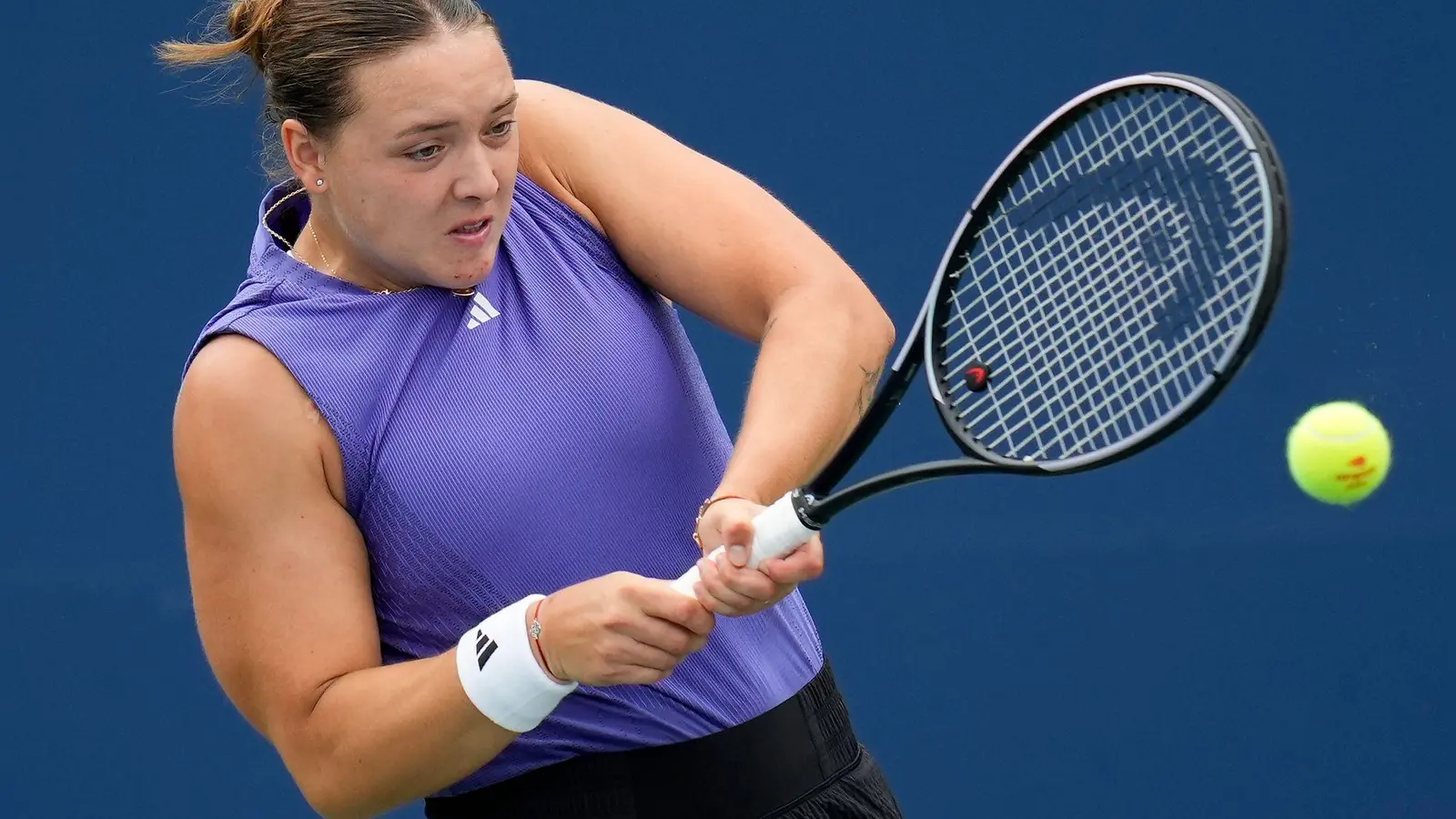 Jule Niemeier scheidet in der dritten Runde bei den US Open aus. (Foto: Kirsty Wigglesworth/AP/dpa)