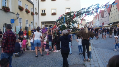 Am Samstag findet das traditionelle Aufstellen des Kirchweihbaums statt. (Foto: Martina Hinkelmann)