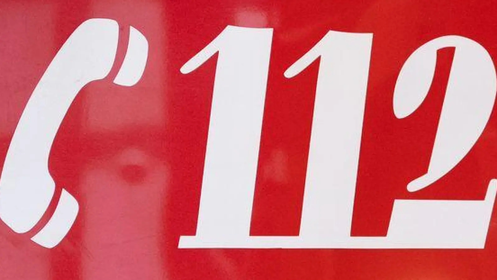 Die Kinder wurden von der Feuerwehr aus dem Aufzug befreit. (Symbolbild) (Foto: Niklas Treppner/dpa)