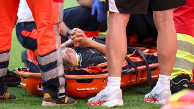 Daiki Hashioka hatte in Leipzig einen schmerzhaften Zusammenprall. (Foto: Jan Woitas/dpa)