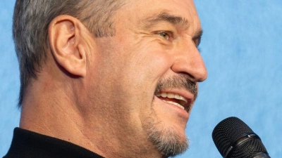 Im Gespräch hat Söder über seine erste Liebe geplaudert. (Foto: Silas Stein/dpa)