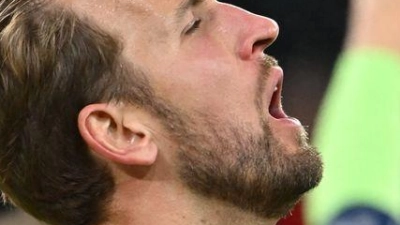 Die Bayern um Torjäger Harry Kane spielen in der Champions League erneut nur unentschieden. (Foto: Peter Kneffel/dpa)