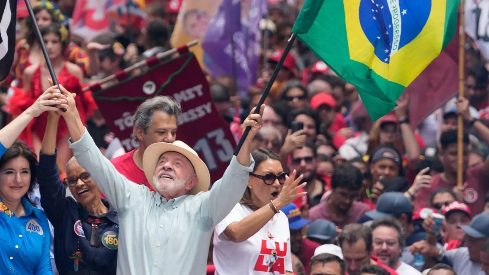 Lula wurde zum Sieger der Präsidentenwahl in Brasilien erklärt (Foto: Andre Penner/AP/dpa)