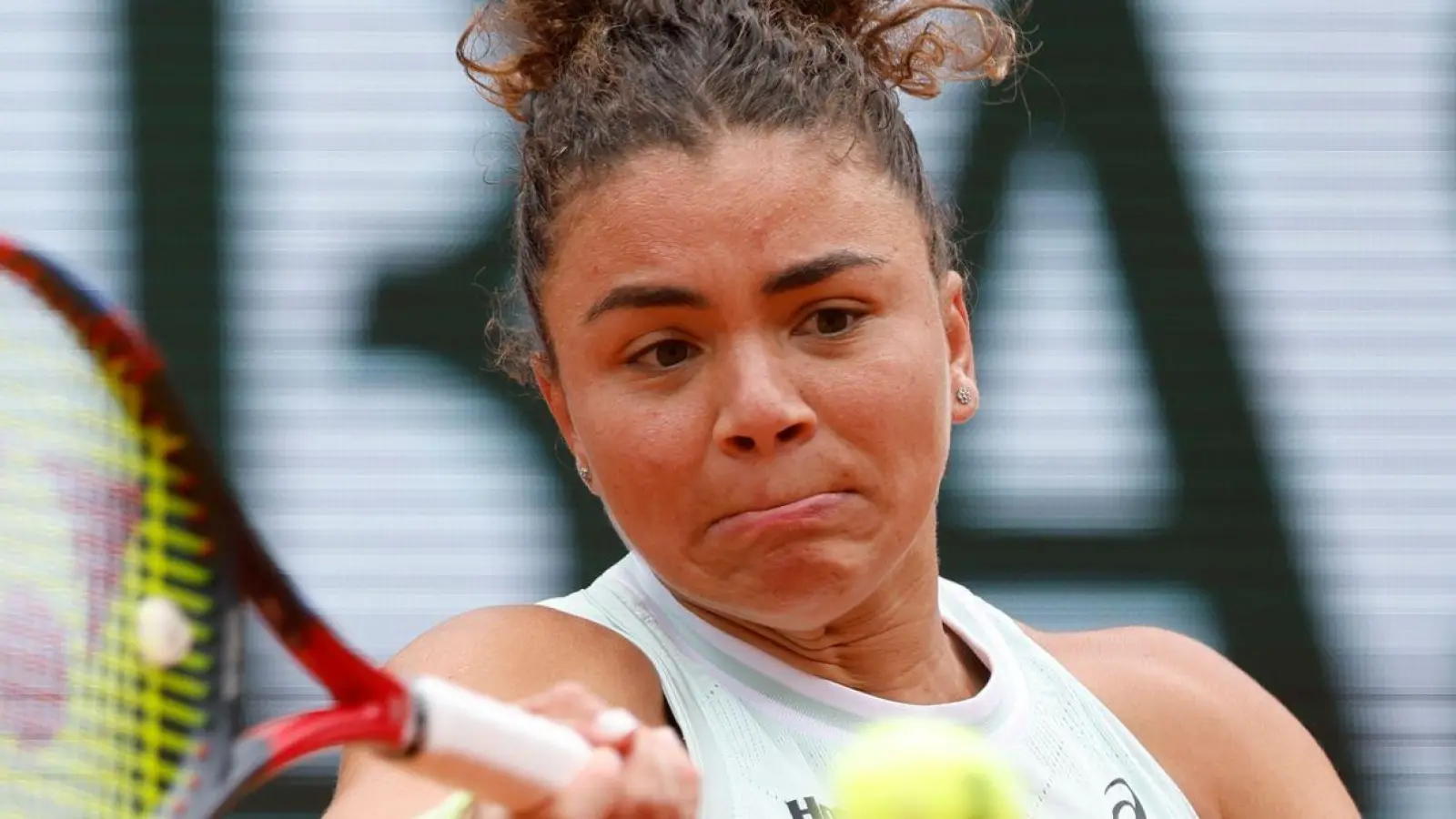 Steht in Paris überraschend im Halbfinale: Jasmine Paolini. (Foto: Aurelien Morissard/AP)