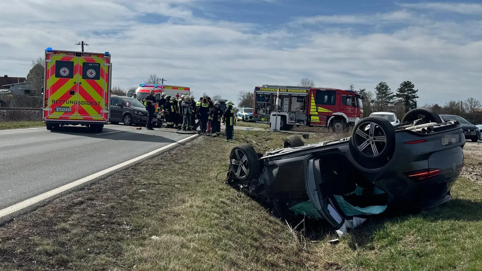 Am Freitagmittag ereignete sich in Bad Windsheim ein Unfall. (Foto: Feuerwehr Bad Windsheim)