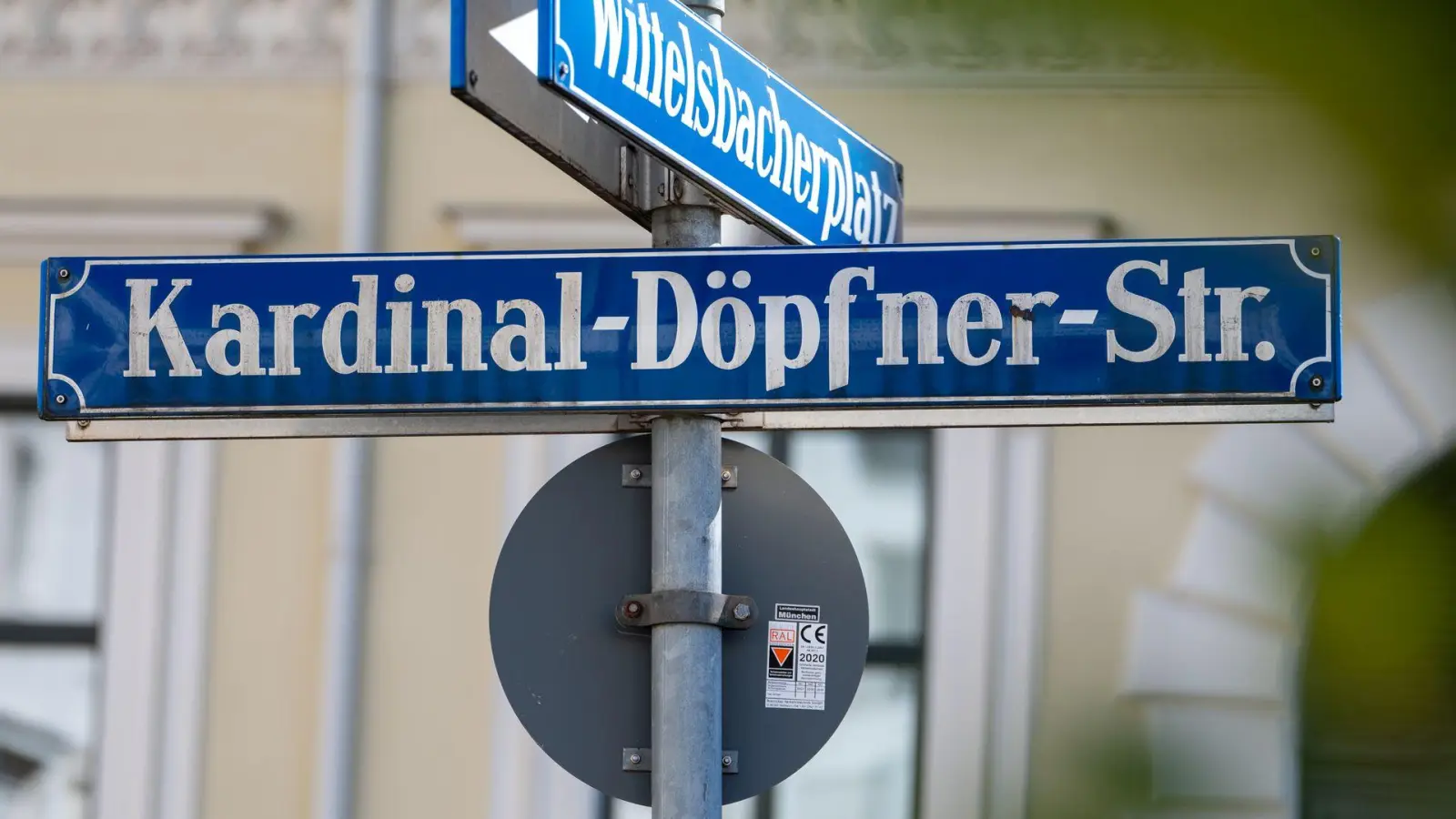 Für die Namen von Straßen sollen Bürger in einem Wettbewerb Vorschläge einreichen. (Symbolbild) (Foto: Leonie Asendorpf/dpa)