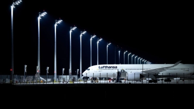 Zahlreiche Lufthansa-Jets könnten wegen eines Piloten-Streiks am Boden bleiben.  (Foto: Sven Hoppe/dpa/dpa-tmn)